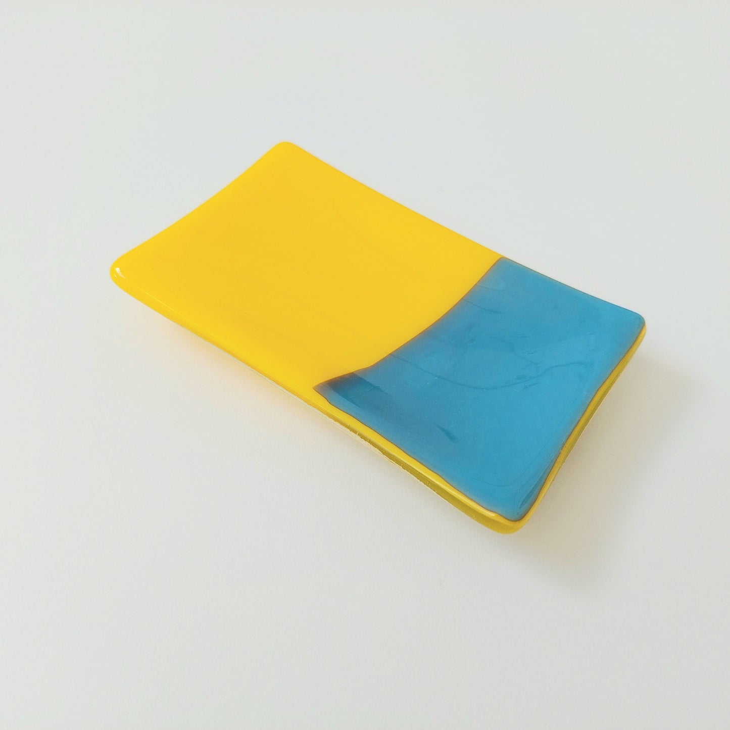 Daffodil Yellow and Cyan Blue Glass Art Soap Dish, Yellow Bathroom Décor, Blue Bathroom Décor, Unusual Artisanal Fused Glass Trinket Dish