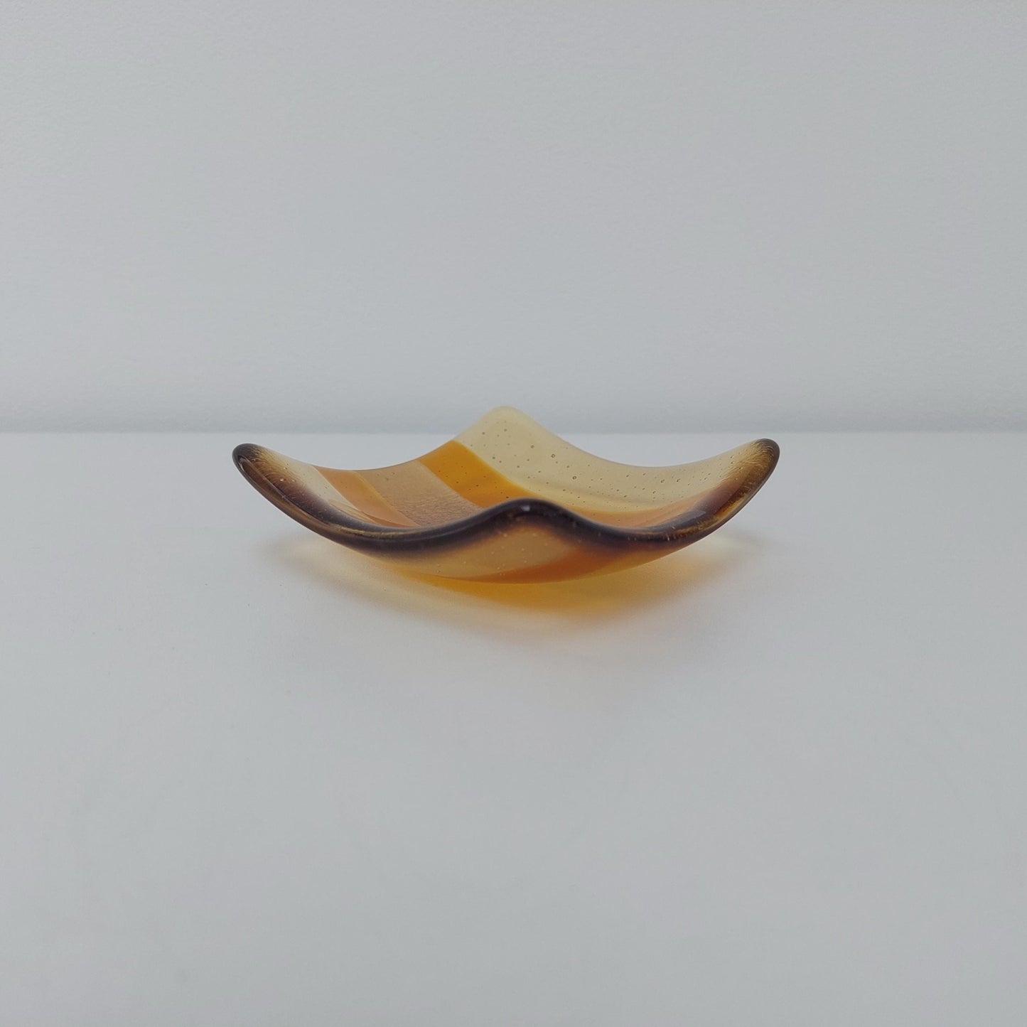 Amber Glass Art Trinket Dish, Opulent Handmade Fused Glass Jewellery Bowl, Small Artisanal Bedside Table Dish, Luxurious Amber Bedroom Décor