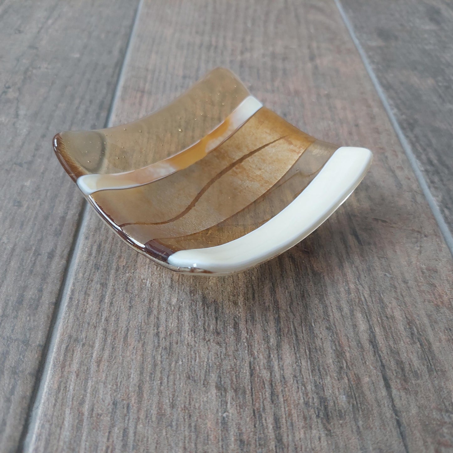 Gold and Cream Trinket Dish, Handmade Fused Glass Art Jewellery Bowl, Small Artisan Bedside Table Dish, Gold Bedroom Décor, Unusual Key Bowl