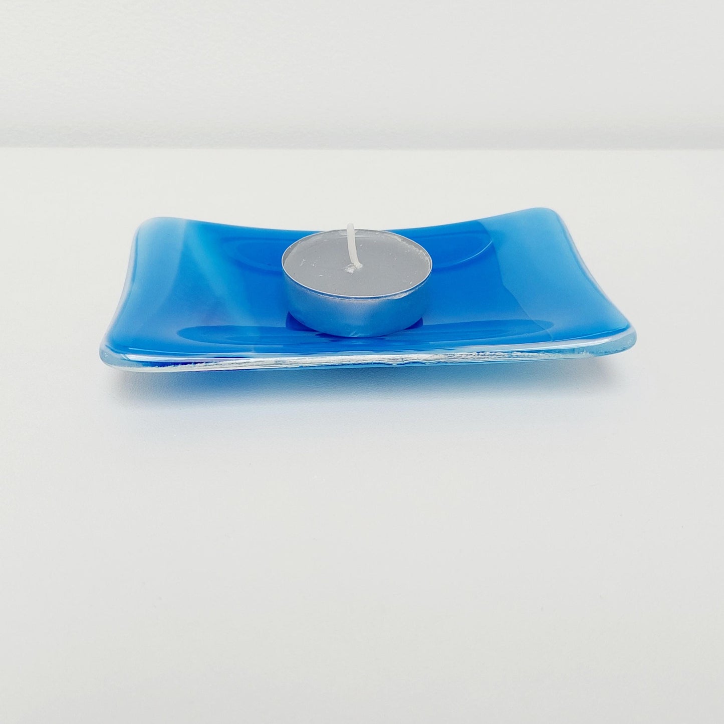Classic Blue Glass Soap Dish, Handmade Fused Glass Art Trinket Dish, Bedside Table Earring Tray, Blue Bathroom Décor, Practical Artisan Gift