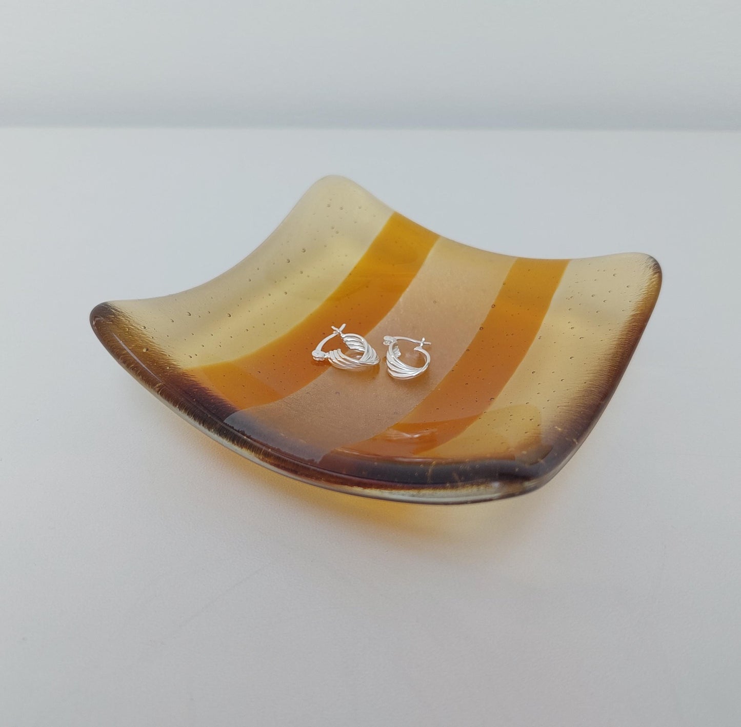Amber Glass Art Trinket Dish, Opulent Handmade Fused Glass Jewellery Bowl, Small Artisanal Bedside Table Dish, Luxurious Amber Bedroom Décor