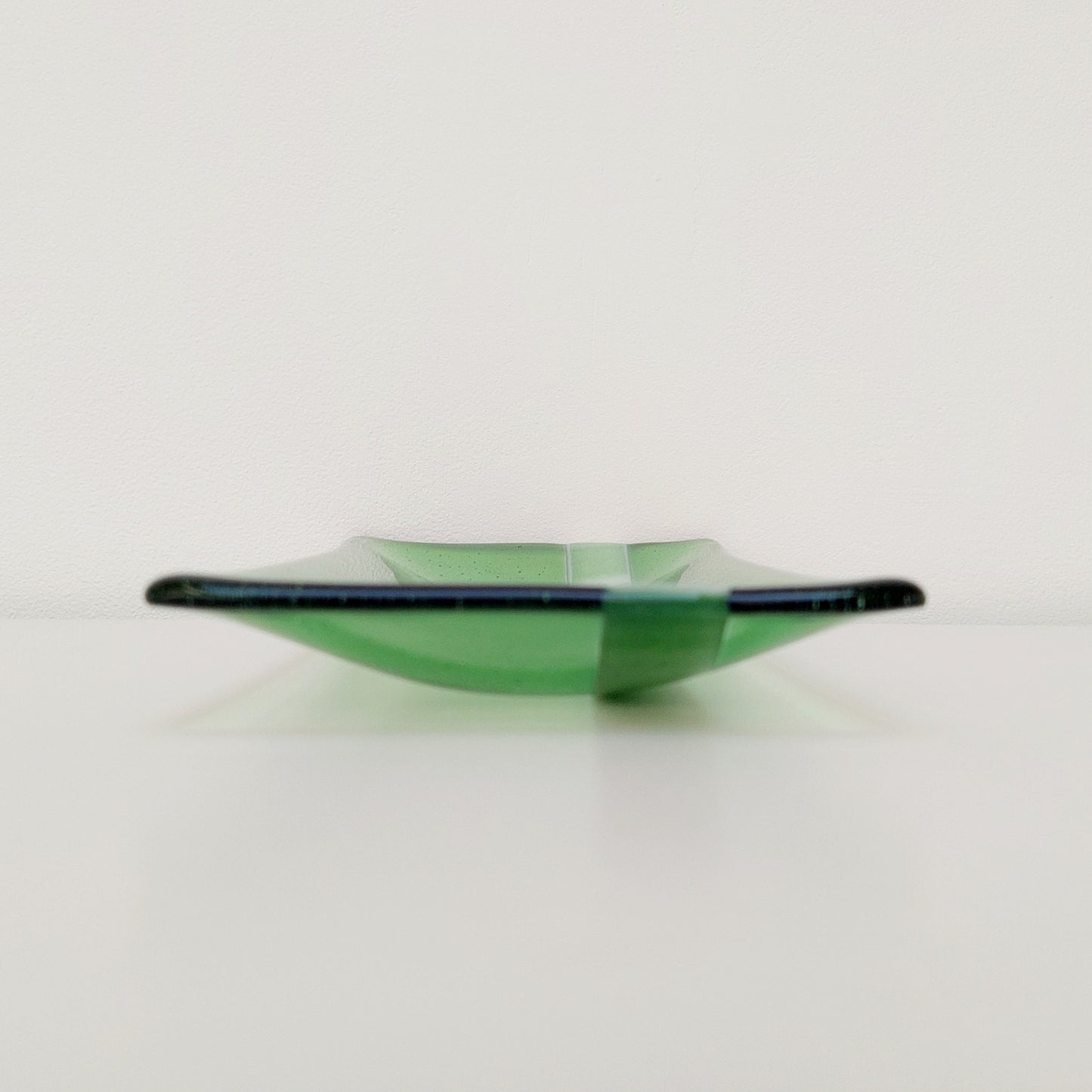 Fern Green Glass Art Plate, Handmade Pale Green Fused Glass Platter, Minimalist Coffee Table Trinket Dish, Natural Green Living Room Décor