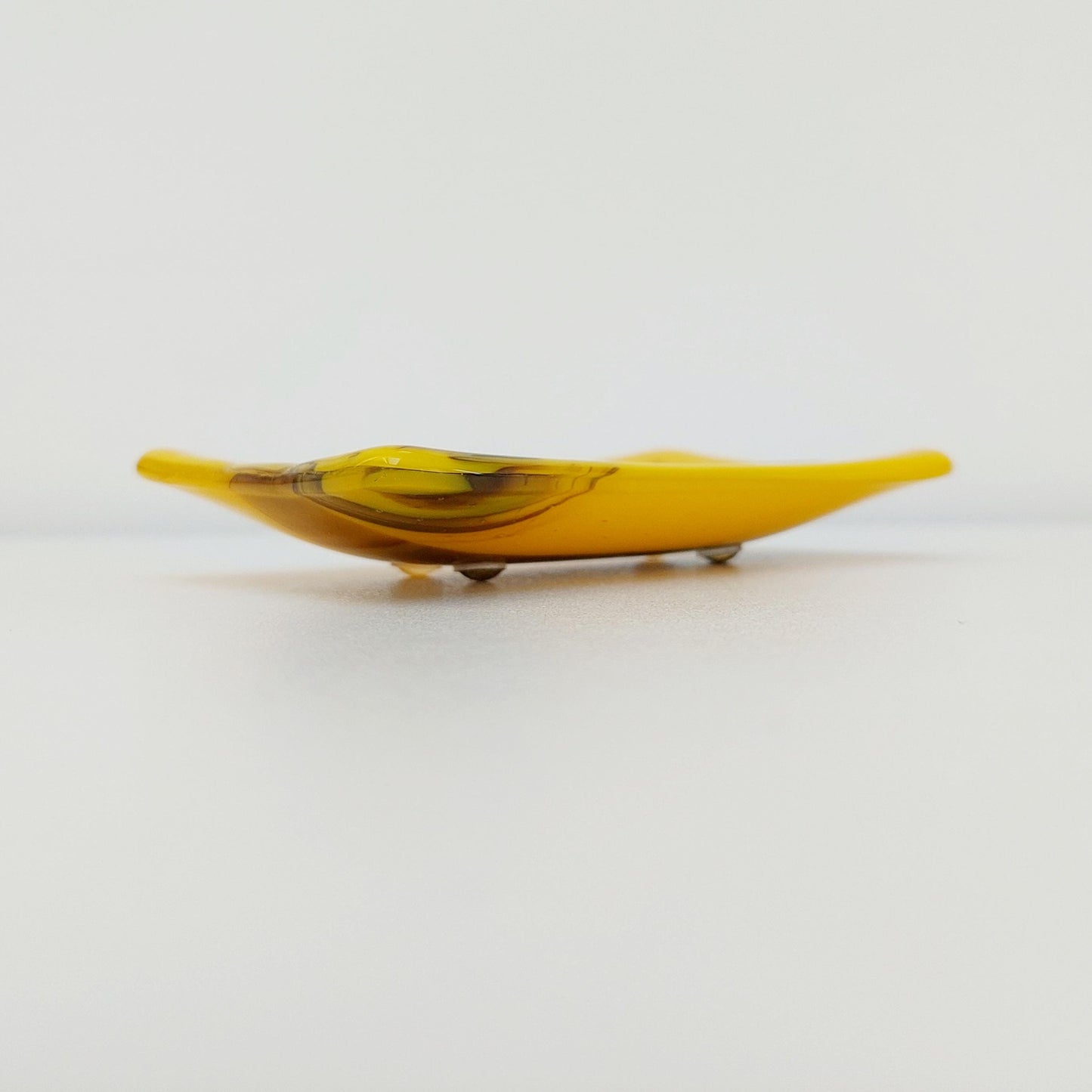 Daffodil Yellow Glass Art Dish, Handmade Yellow and Brown Soap Dish, Yellow Bathroom Décor, Bedside Table Trinket Dish, Yellow Bedroom Décor