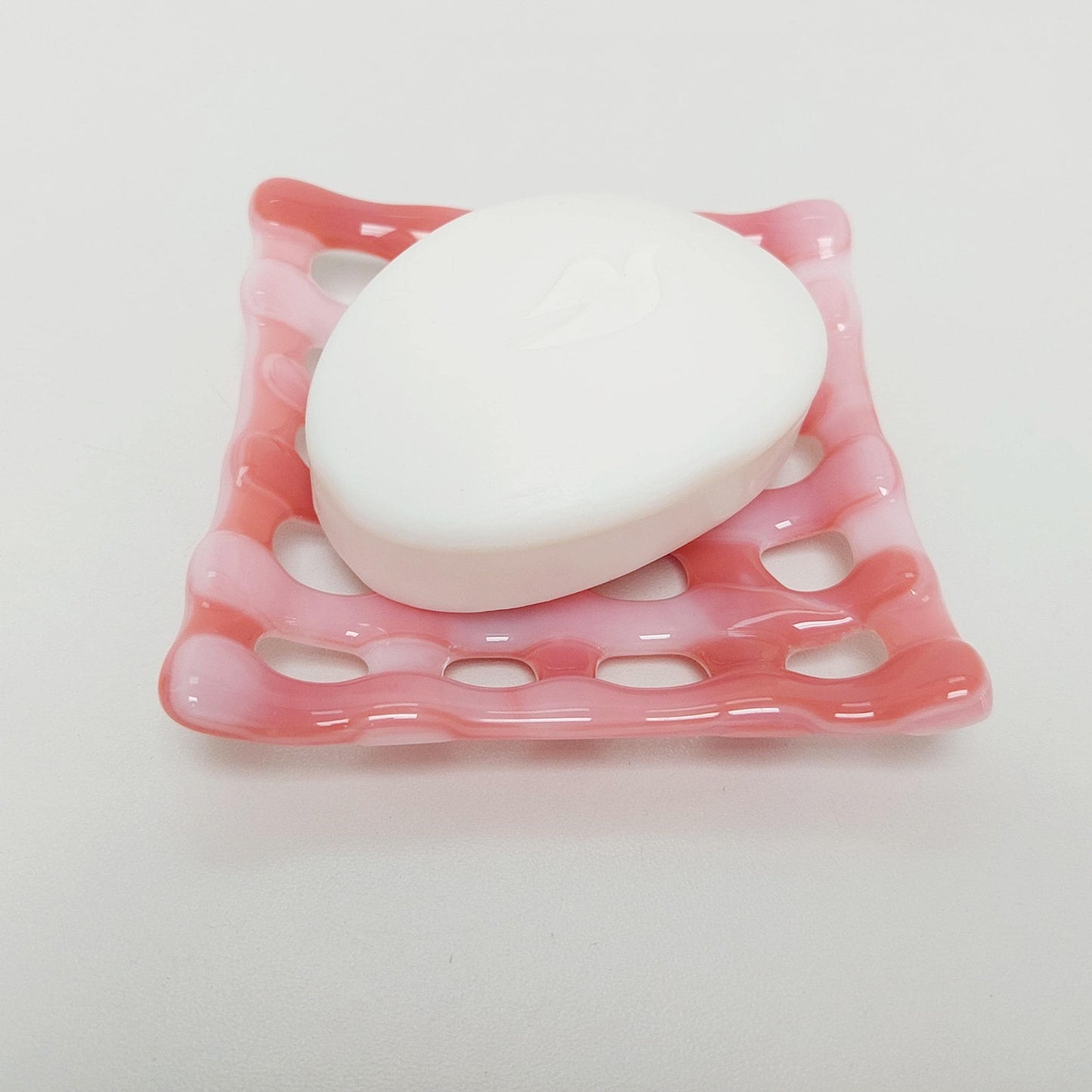 Rose Pink Glass Soap Dish with Holes, Organic Handmade Fused Glass Soap Tray, Unusual Glass Art Soap Dish, Sponge Tray, Pink Bathroom Décor