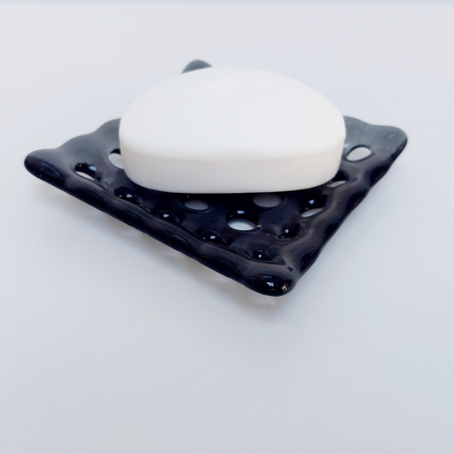Silver Grey Glass Soap Dish with Holes, Handmade Contemporary Fused Glass Art Soap Tray, Artisanal Grey Bathroom Accessory, Monochrome Décor