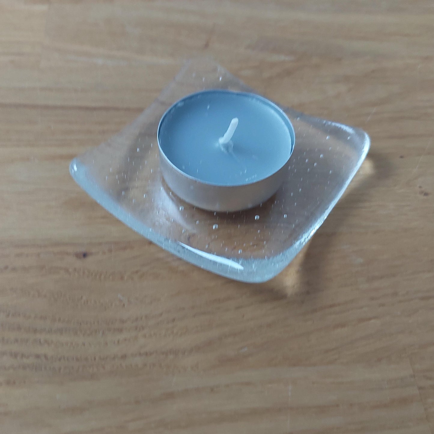 Snowflake Fused Glass Trinket Dish, Small Handmade Crystal Clear Ring Bowl, Bedside Table Earring Tray, Winter Décor, Artisanal Gift for Her