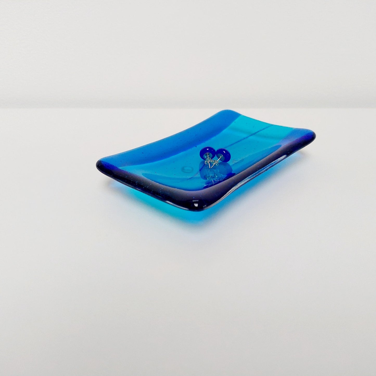 Turquoise and Royal Blue Glass Soap Dish Kiln Formed in the Lake District, Handcrafted Fused Glass Soap Tray, Turquoise Bathroom Décor