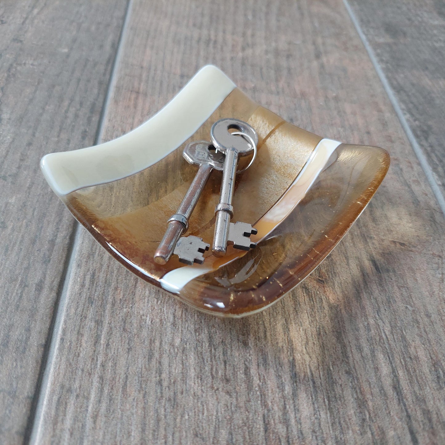 Gold and Cream Trinket Dish, Handmade Fused Glass Art Jewellery Bowl, Small Artisan Bedside Table Dish, Gold Bedroom Décor, Unusual Key Bowl