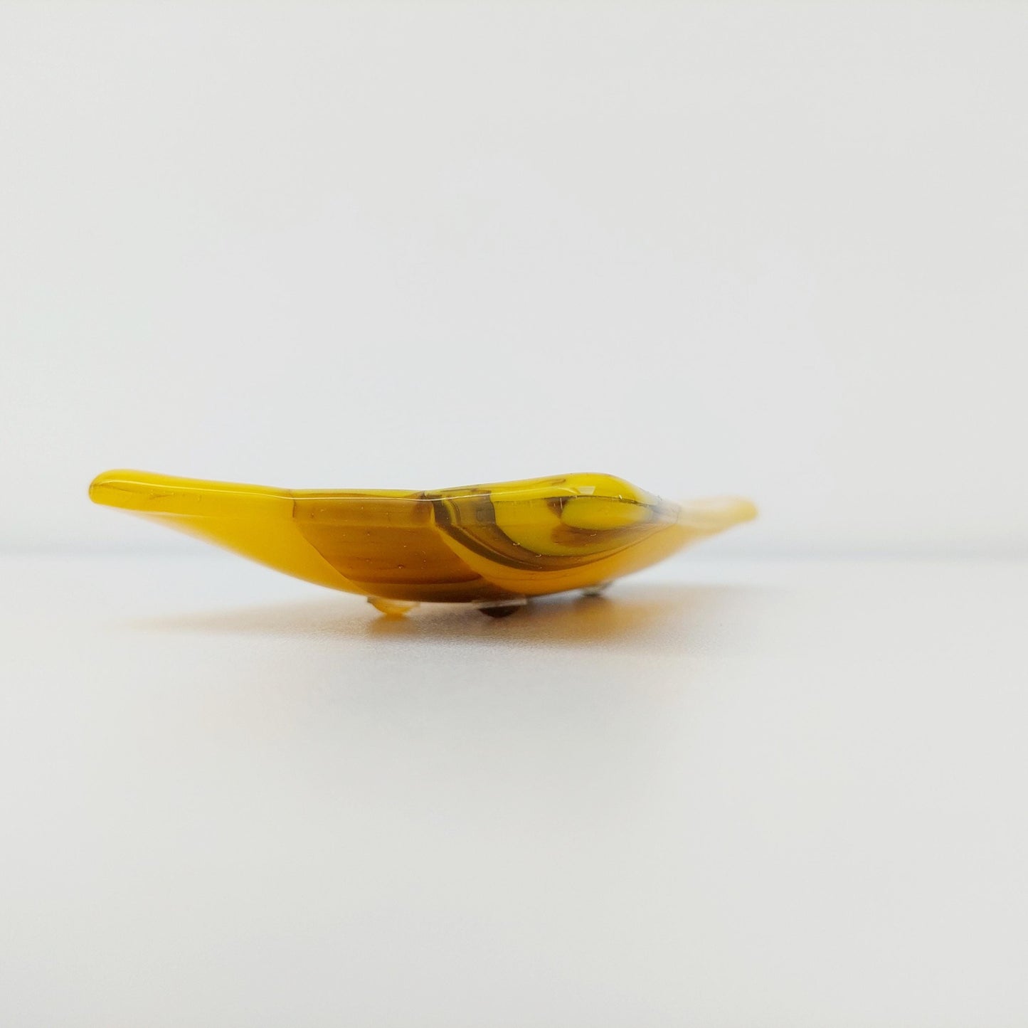 Daffodil Yellow Glass Art Dish, Handmade Yellow and Brown Soap Dish, Yellow Bathroom Décor, Bedside Table Trinket Dish, Yellow Bedroom Décor