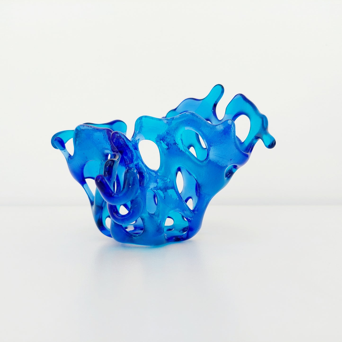 Blue Glass Art Basket, Handcrafted Turquoise and Royal Blue Fused Glass Coral Bowl, Woven Glass Living Room Shelf Ornament, Candle Holder