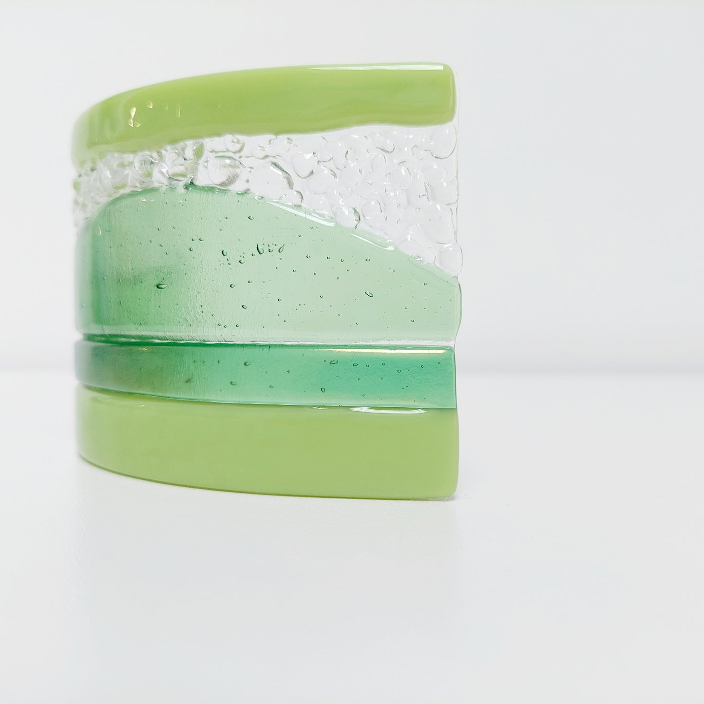 Light Green Glass Art Curve, Handmade Textured Glass Mantlepiece Ornament, Natural Green Living Room Décor, Small Glass Arc Candle Screen