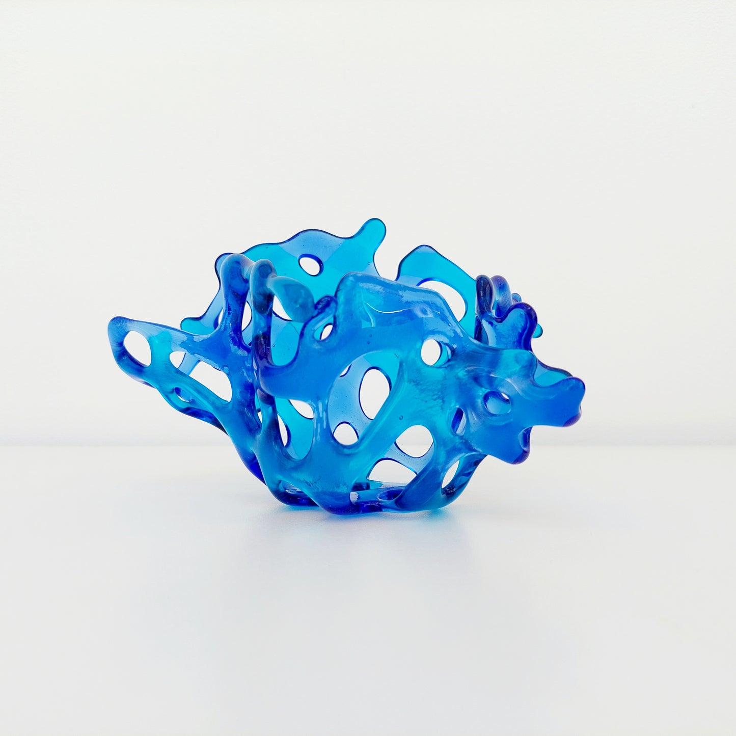 Blue Glass Art Basket, Handcrafted Turquoise and Royal Blue Fused Glass Coral Bowl, Woven Glass Living Room Shelf Ornament, Candle Holder