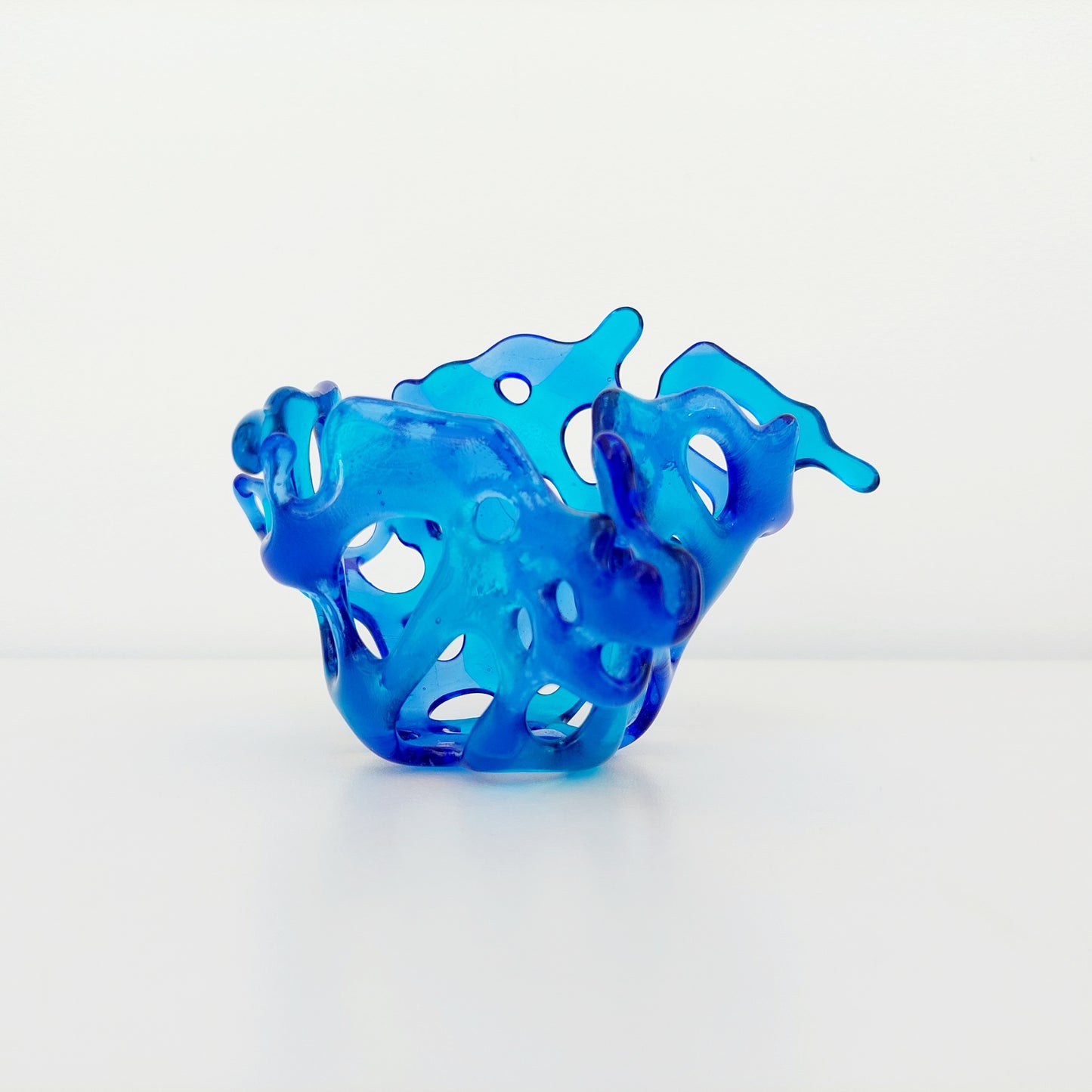 Blue Glass Art Basket, Handcrafted Turquoise and Royal Blue Fused Glass Coral Bowl, Woven Glass Living Room Shelf Ornament, Candle Holder