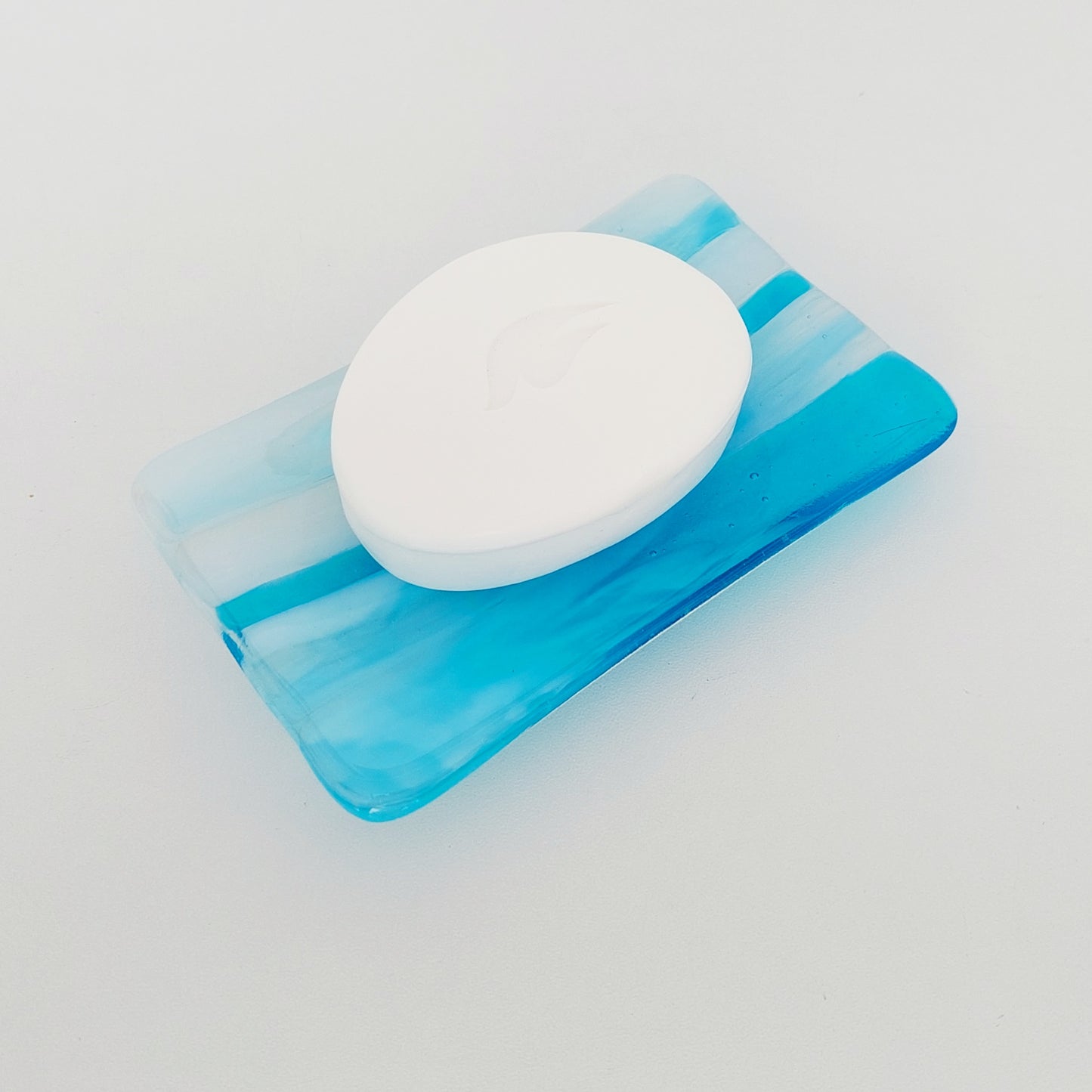 Winter in the Lakes Glass Art Soap Dish, Contemporary Handcrafted Turquoise and White Fused Glass Trinket Dish, Turquoise Bathroom Décor
