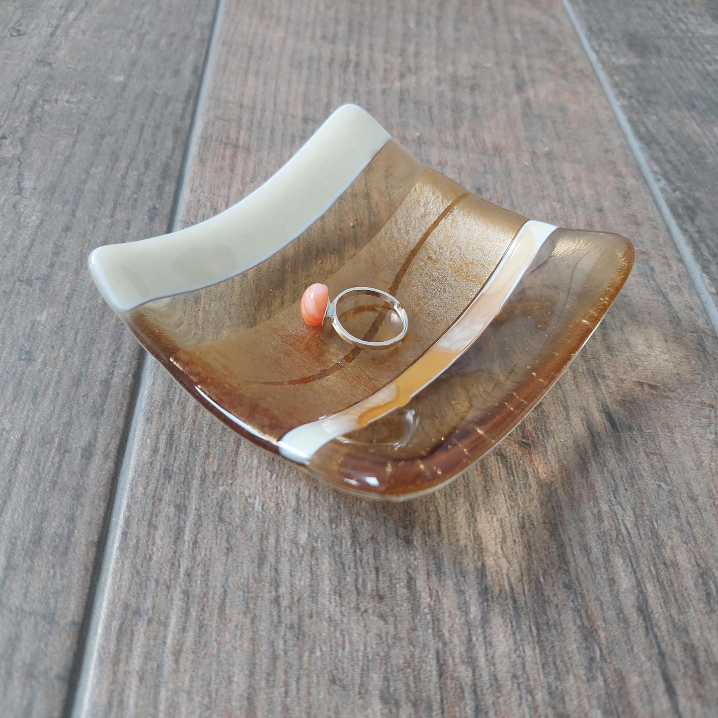 Gold and Cream Trinket Dish, Handmade Fused Glass Art Jewellery Bowl, Small Artisan Bedside Table Dish, Gold Bedroom Décor, Unusual Key Bowl