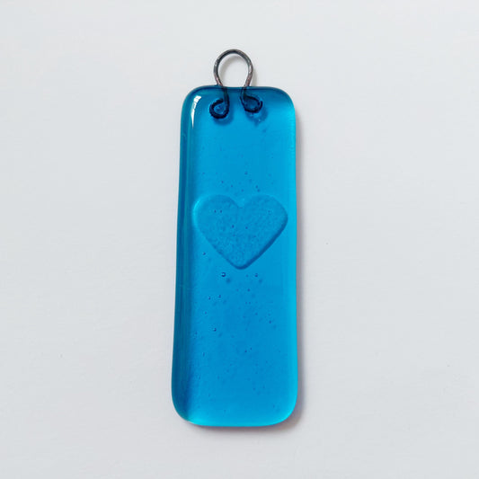 Turquoise Glass Heart Wish Stick, Small Handmade Blue Fused Glass Suncatcher with a Kiln Carved Heart, Turquoise Window Décor, Heart Décor