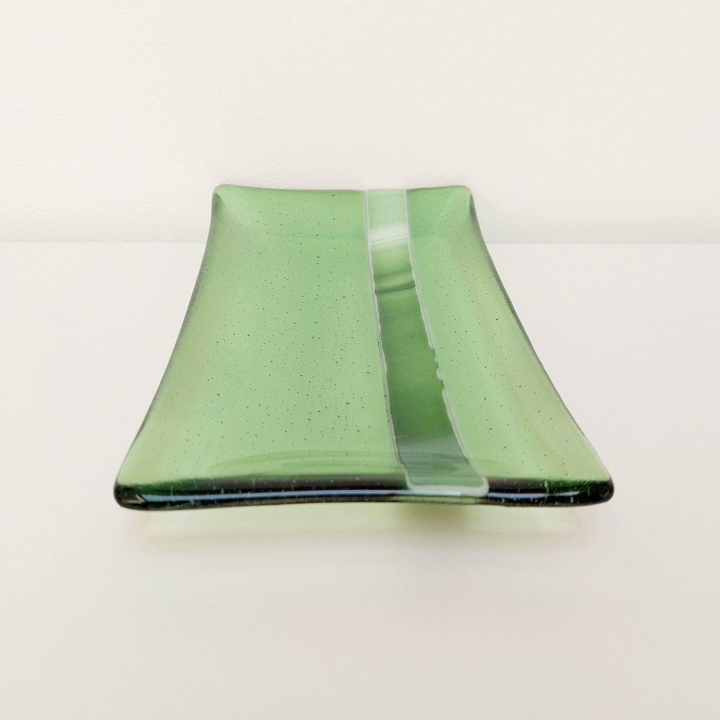 Fern Green Glass Art Plate, Handmade Pale Green Fused Glass Platter, Minimalist Coffee Table Trinket Dish, Natural Green Living Room Décor