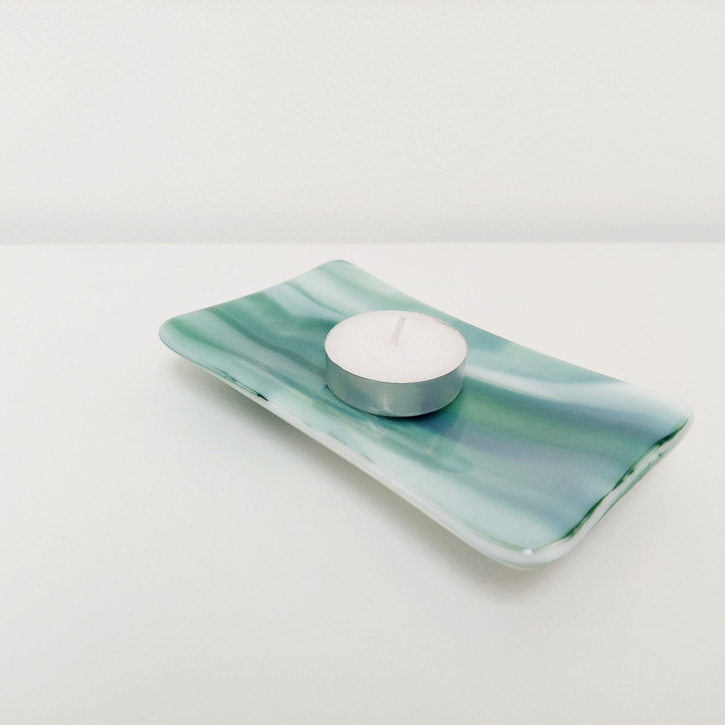Summer on the Fells Glass Art Dish, Handmade Aventurine Green Fused Glass Soap Tray, Artisan Bedside Table Trinket Dish, Natural Green Décor