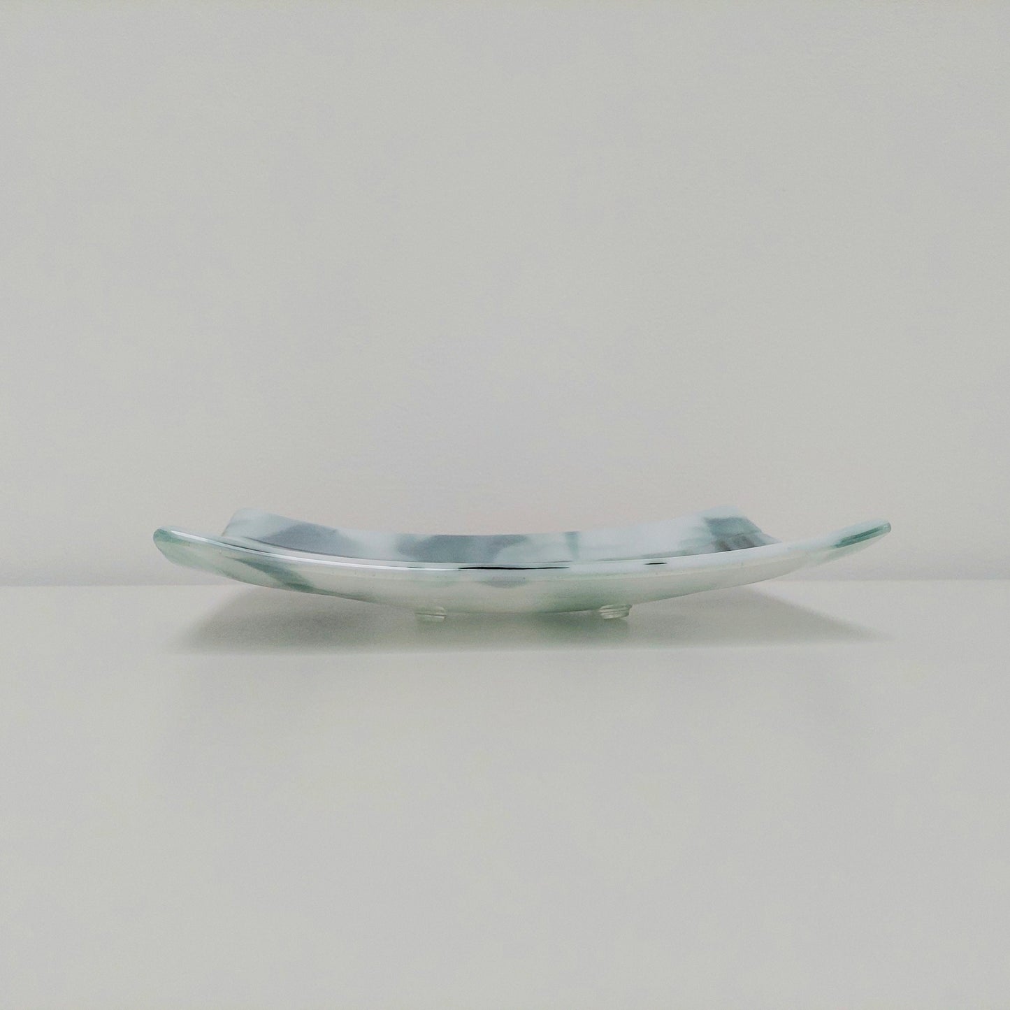 Winter on the Fells Glass Art Plate, Handmade Aventurine Green and White Fused Glass Dish, Decorative Glass Tray, Natural Green Home Décor