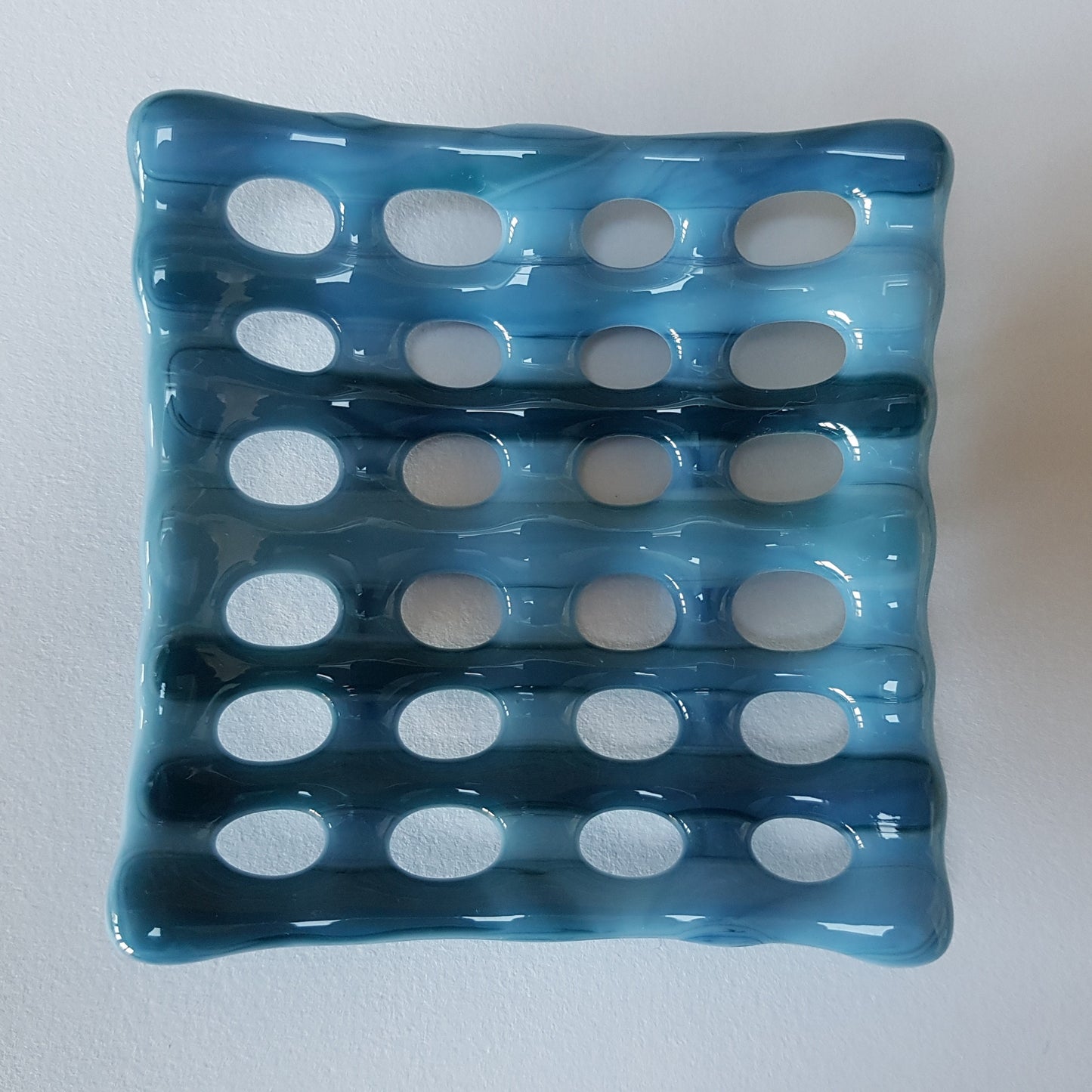 Derwent Water Glass Soap Dish with Holes