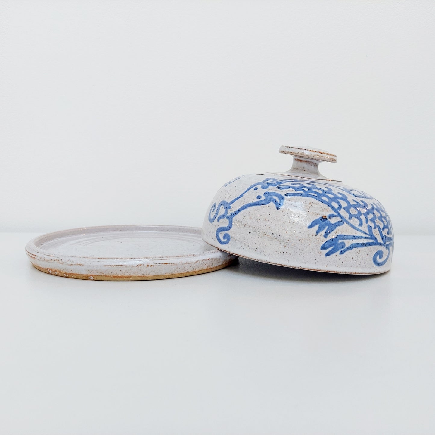 Blue & White Earthenware Cheese Cloche with a Dragon Motif