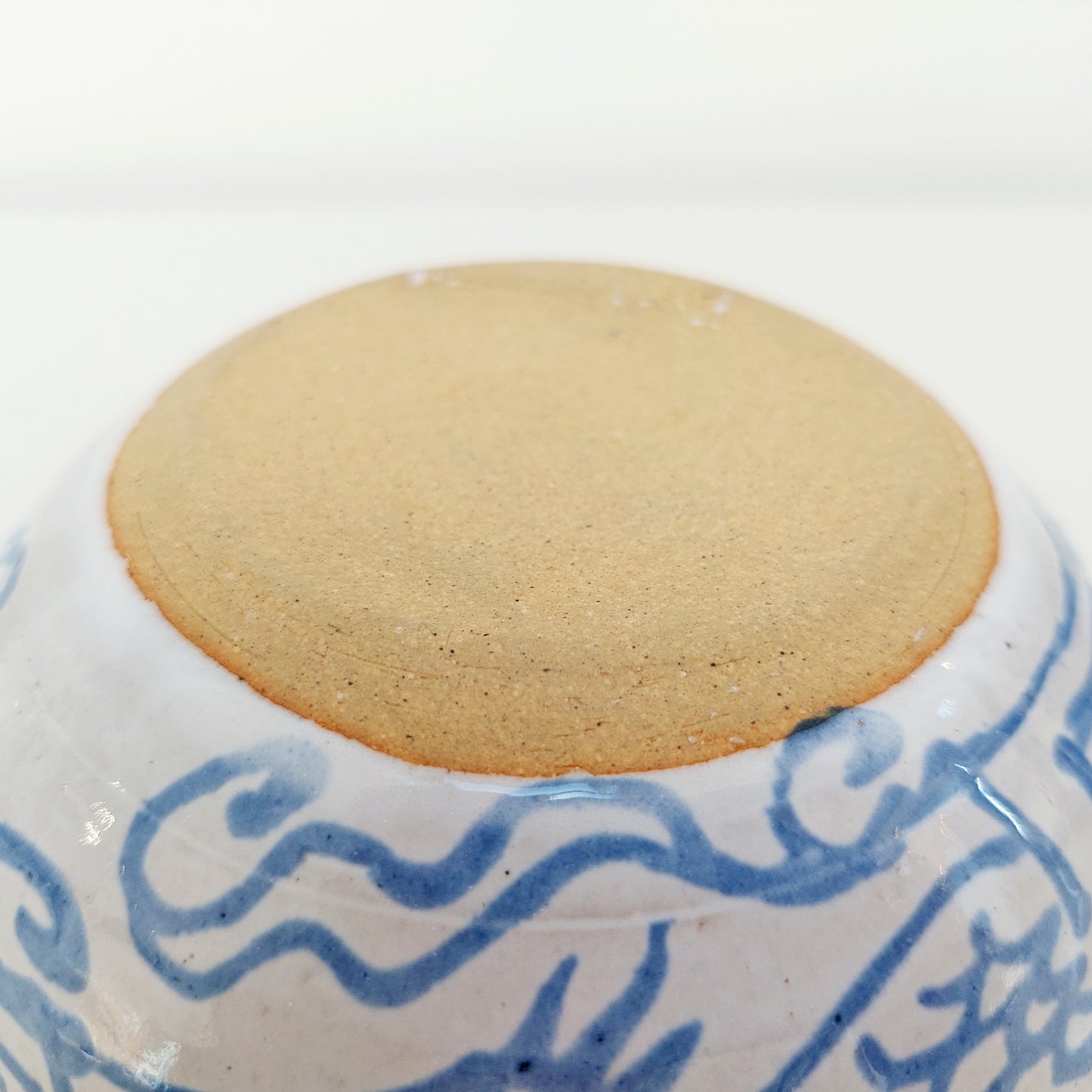 Blue & White Earthenware Bowl with a Dragon Motif