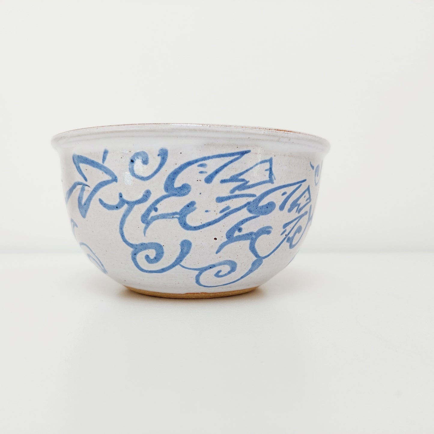 Blue & White Earthenware Bowl with a Dragon Motif